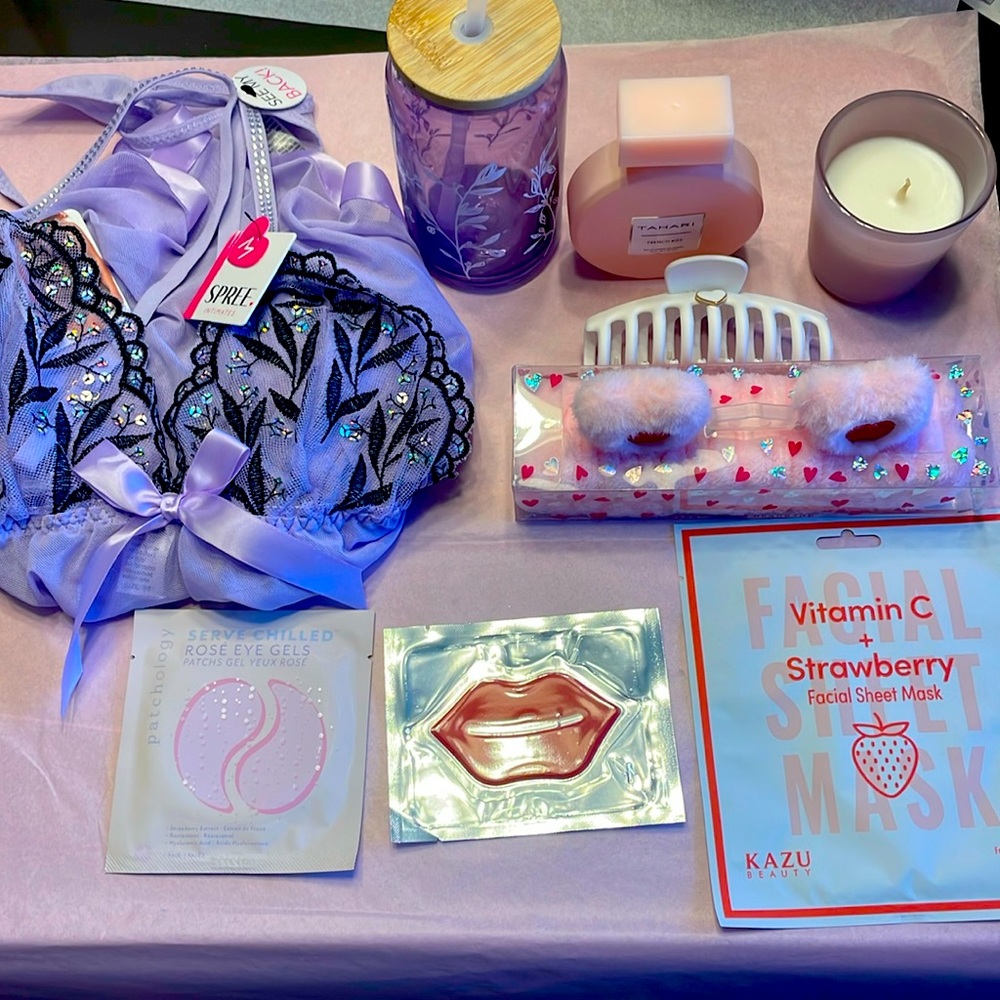 This is a valentines gift box.